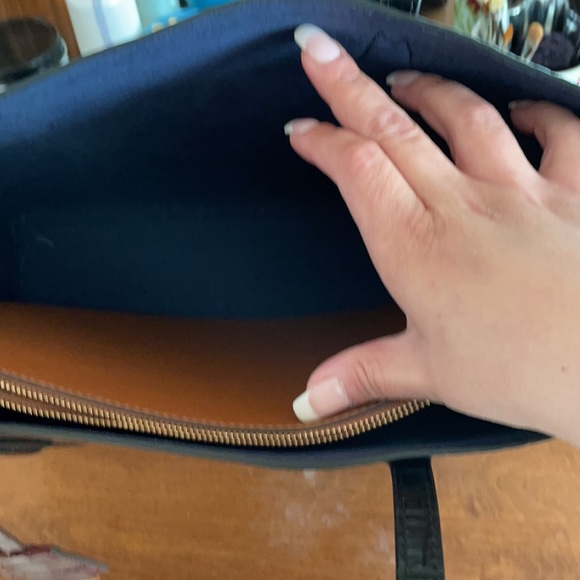 Tory Burch Croc Embossed Perry Tote - Picture 12 of 15